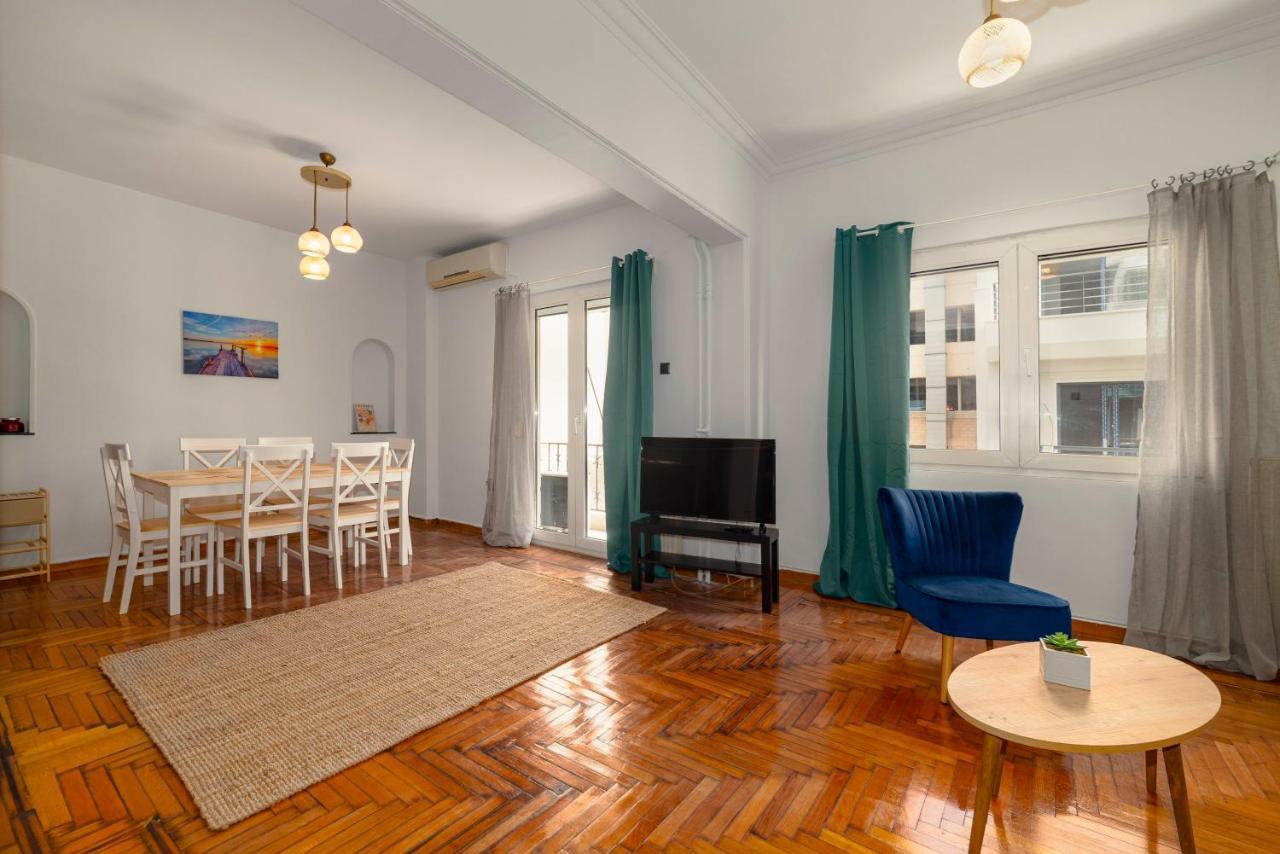 Spacious 2Bd Apartment Next To Athens Archeological Museum Exteriör bild