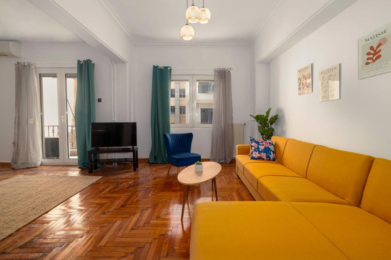 Spacious 2Bd Apartment Next To Athens Archeological Museum Exteriör bild