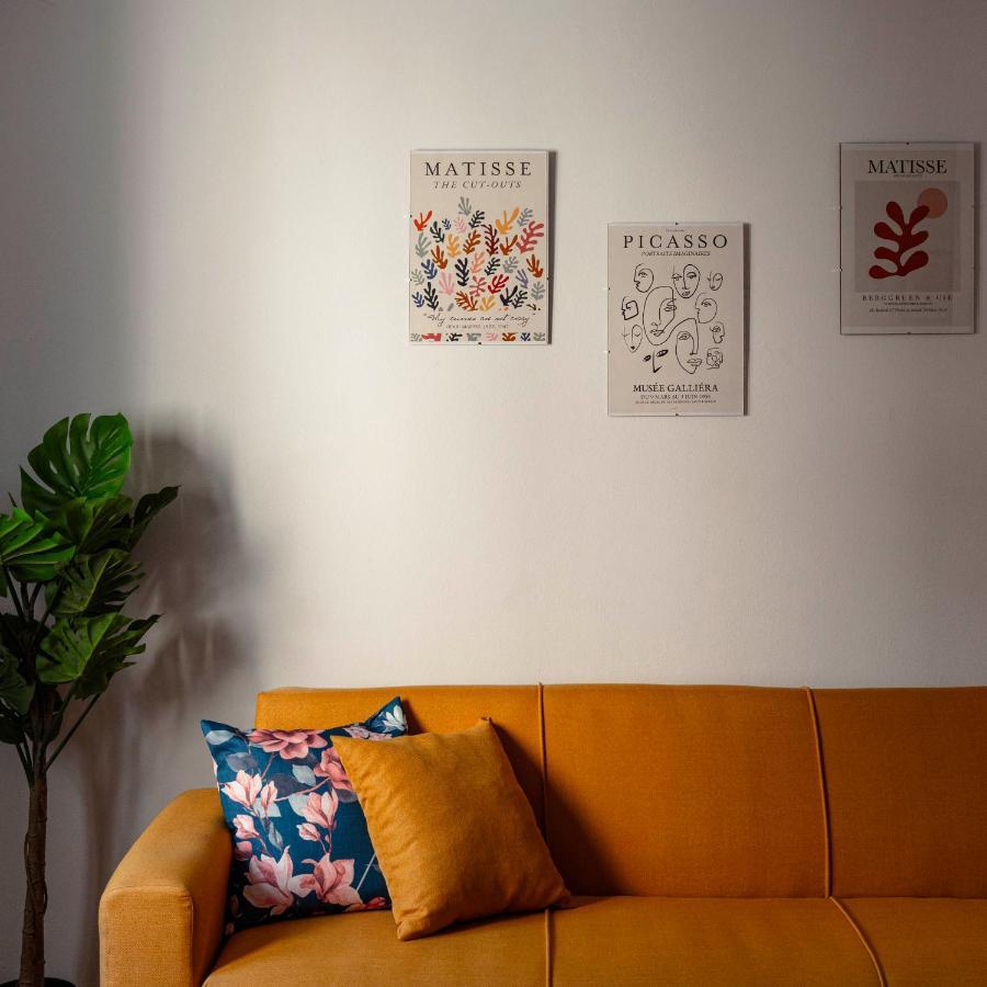 Spacious 2Bd Apartment Next To Athens Archeological Museum Exteriör bild